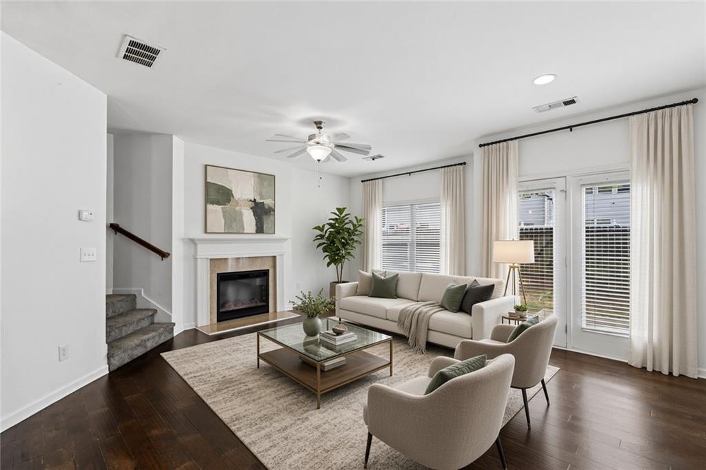 4987 Longview Walk