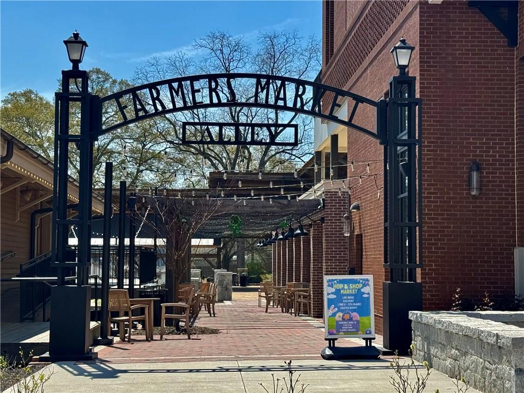 Eastlyn Crossing - Residential