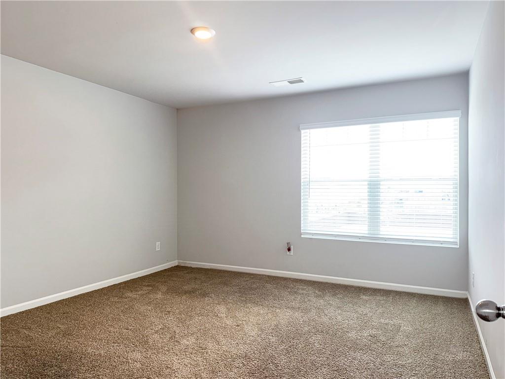 3062 Hawthorn Farm Boulevard, Loganville, Georgia image 32
