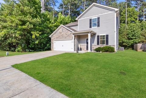 A home in Fairburn