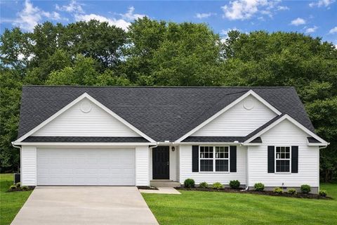 Homes For Sale - Day Star Lane, Lot 20<br/> Mount Airy, GA 30563