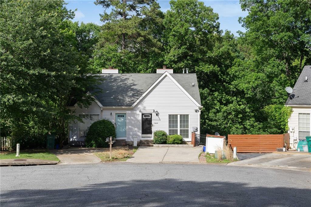 5029 David Place, Smyrna, Georgia image 2