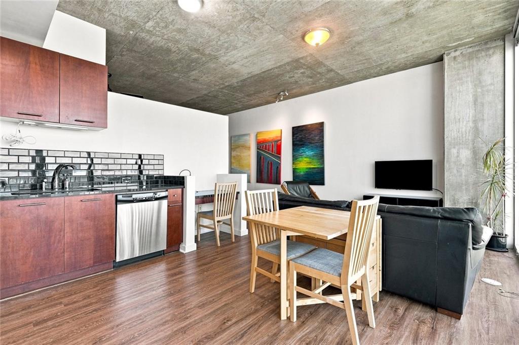 3324 Peachtree Road NE 2806