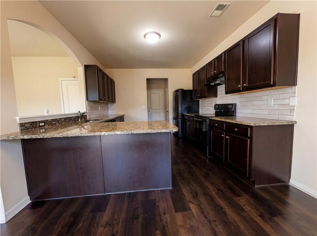 7103 Creeksong Drive