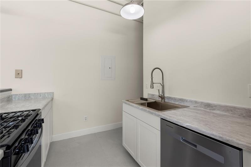 INMAN MOTOR WORKS - Residential