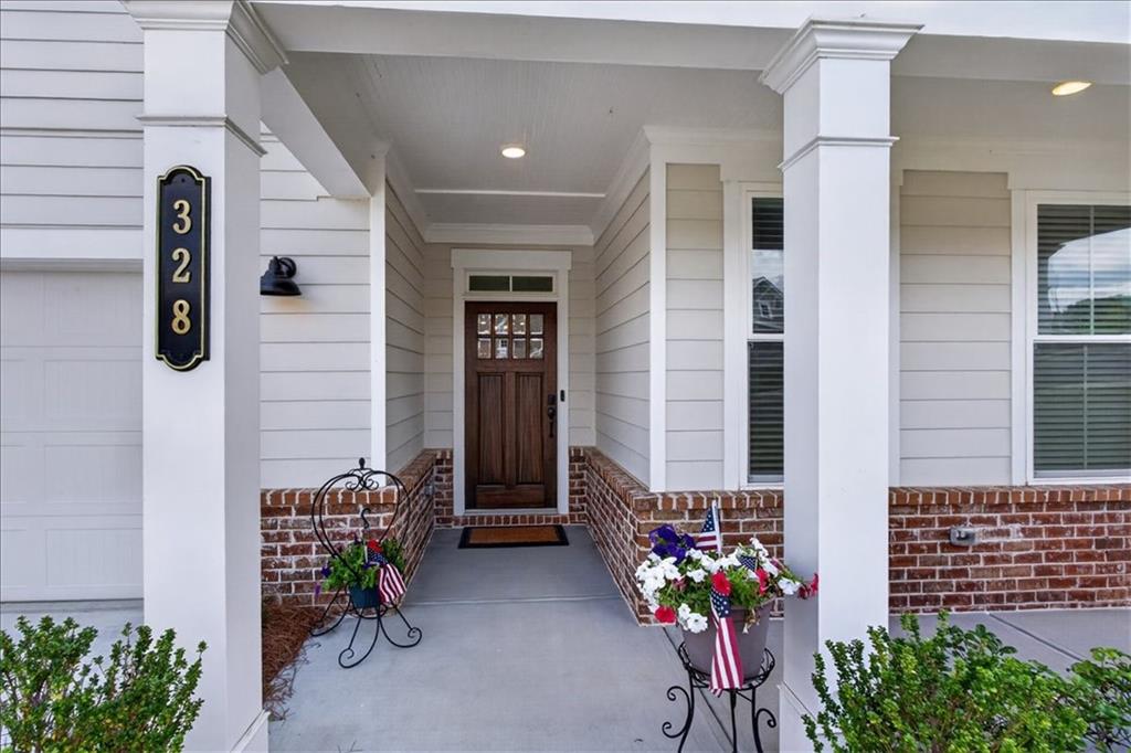 328 McQueen Way
