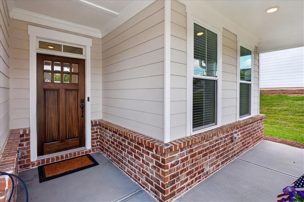 328 McQueen Way