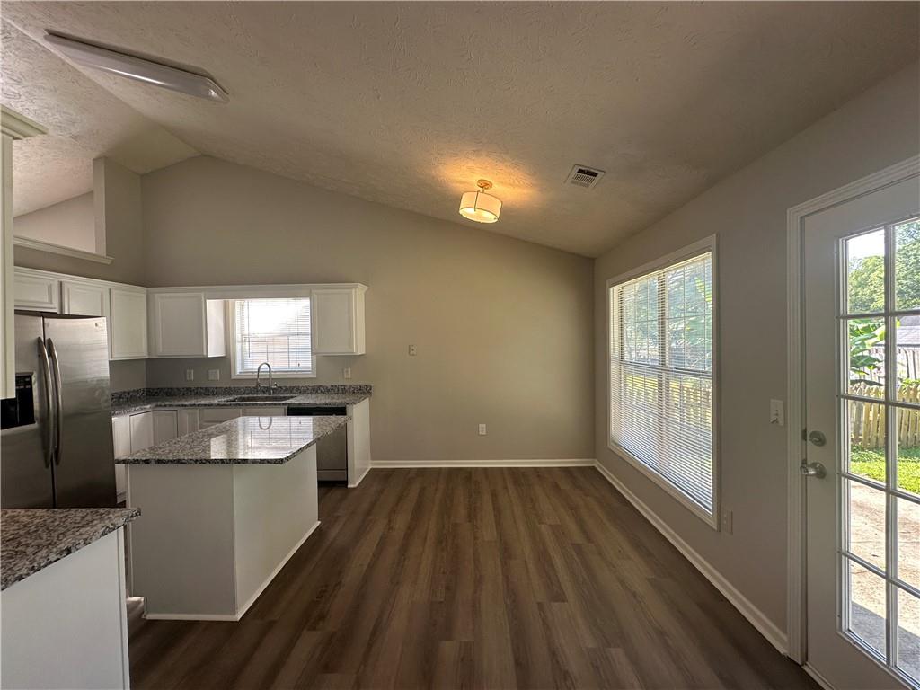 3718 Jackson Bluff Drive