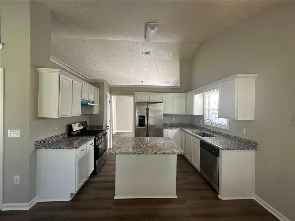 3718 Jackson Bluff Drive