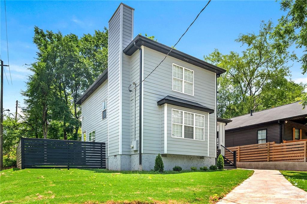 900 Ira Street SW