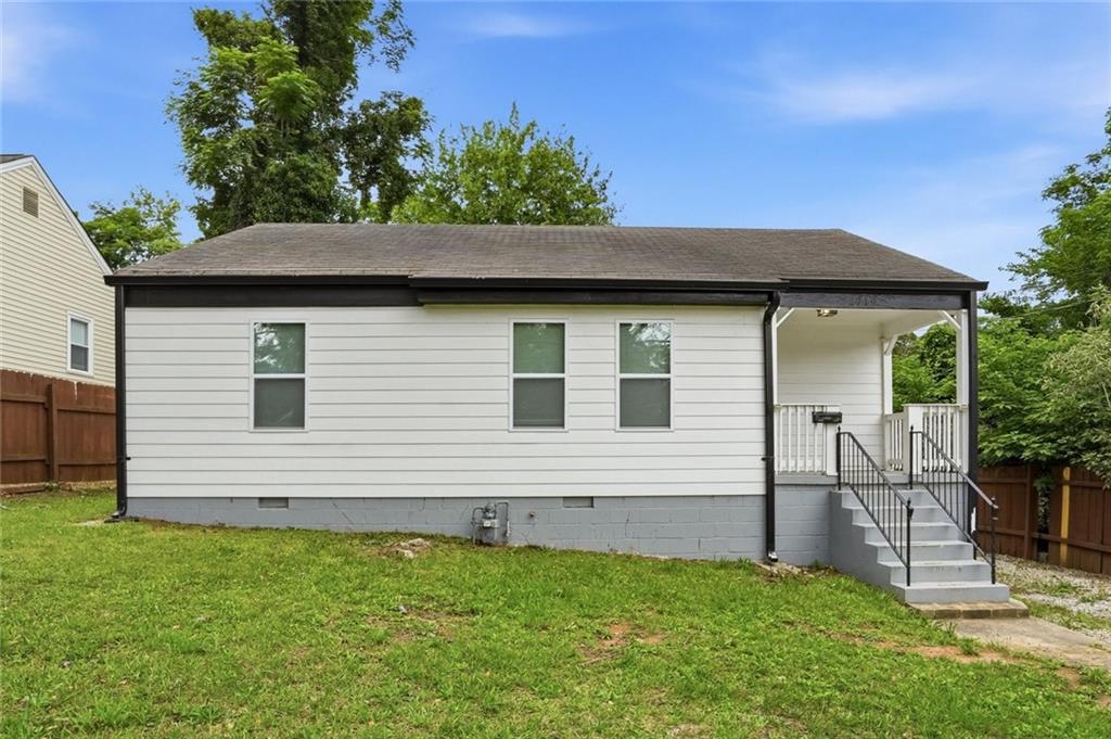 Photo 1 of 21 — 2719 Blount St, East Point, GA 30344
