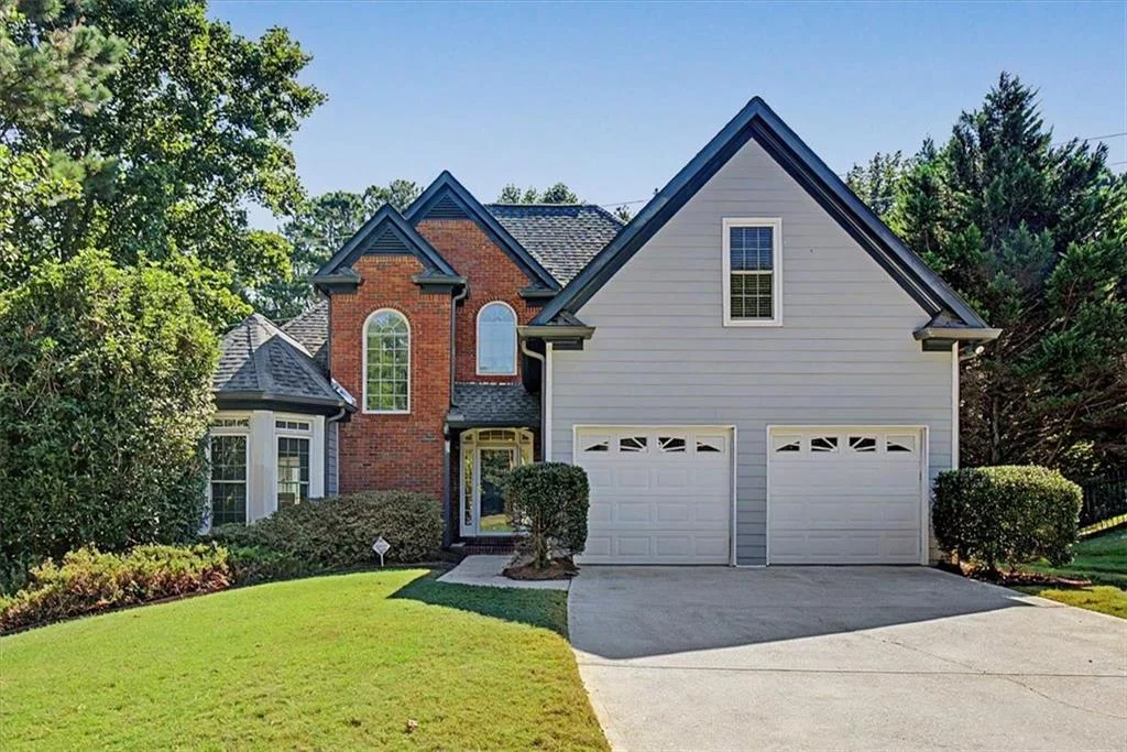 1500 Fallen Leaf Drive SW