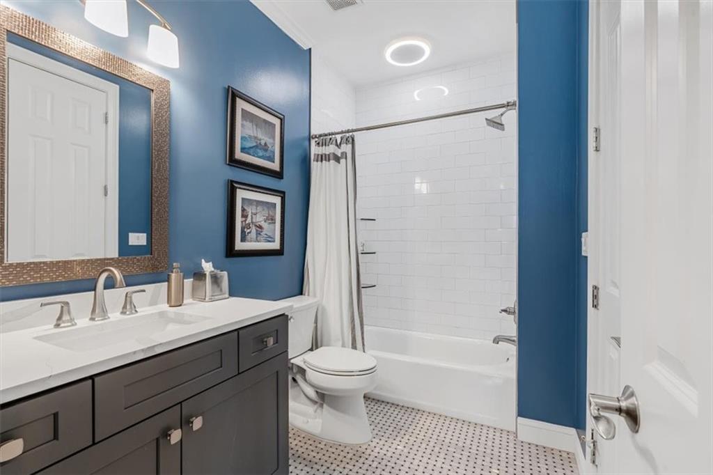 2235 Edgartown Lane SE 9