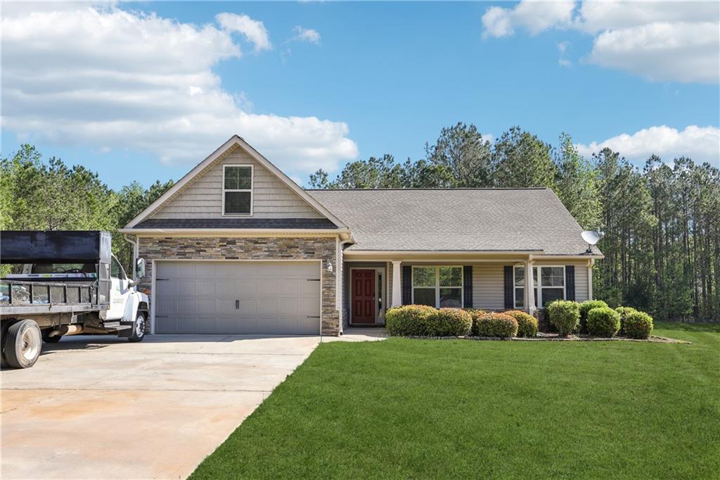 111 Bridle Path, Griffin, Georgia image 3