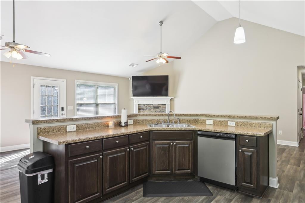 111 Bridle Path, Griffin, Georgia image 12