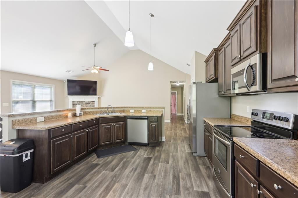 111 Bridle Path, Griffin, Georgia image 11