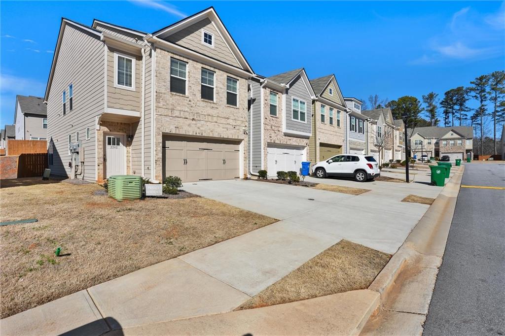 2240 Mulsanne Drive, Lithonia, Georgia image 35