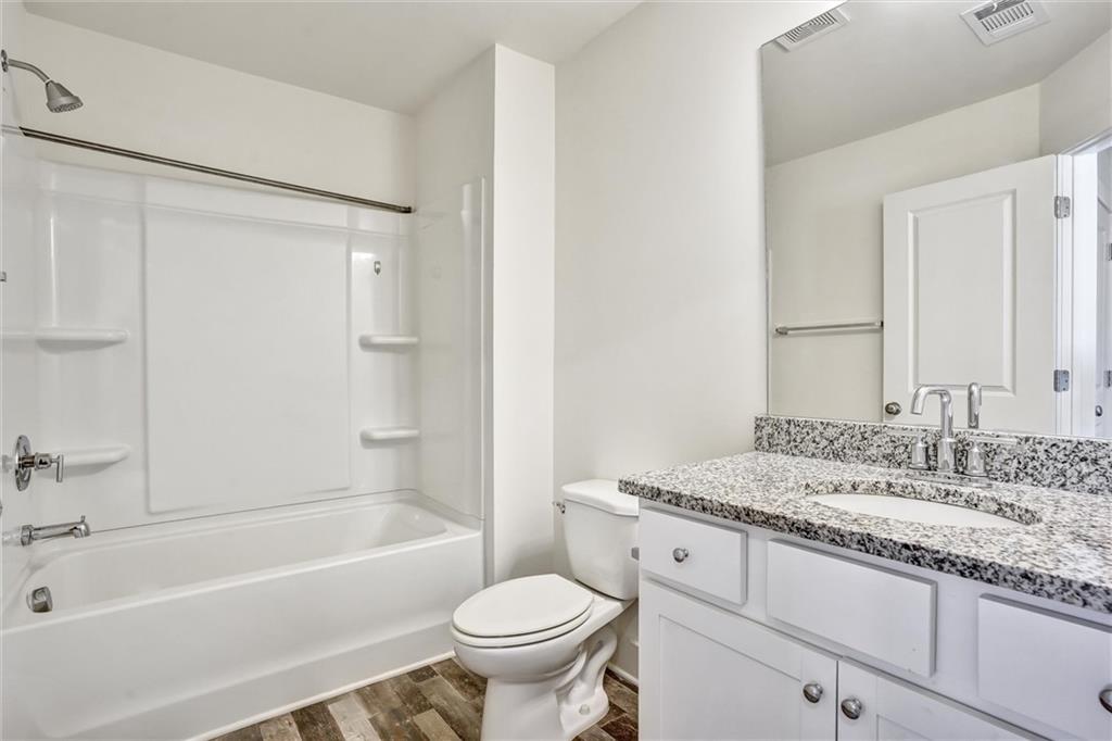 2240 Mulsanne Drive, Lithonia, Georgia image 18