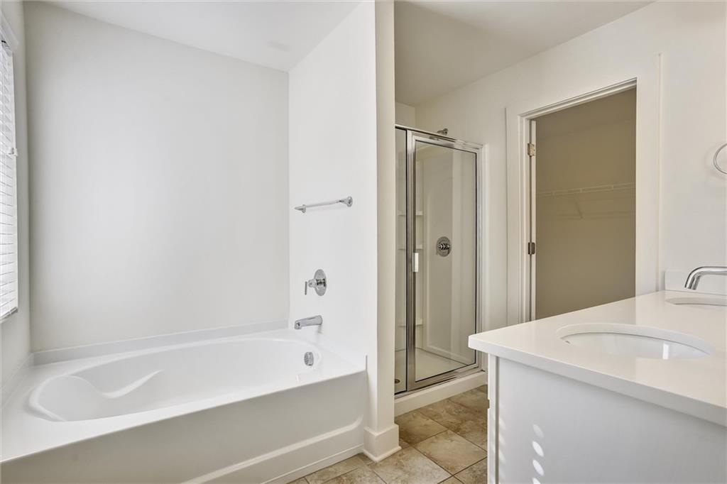 2240 Mulsanne Drive, Lithonia, Georgia image 26