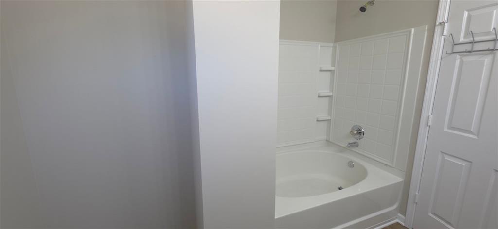 Rivers Edge/River Park - Residential Lease