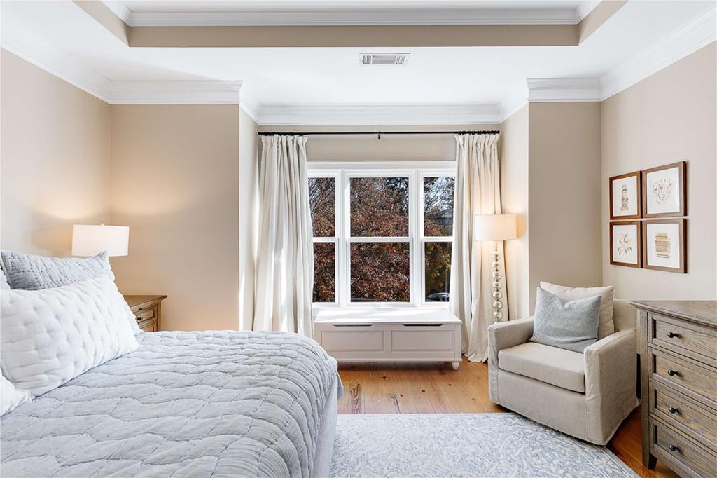 Lynwood - Residential