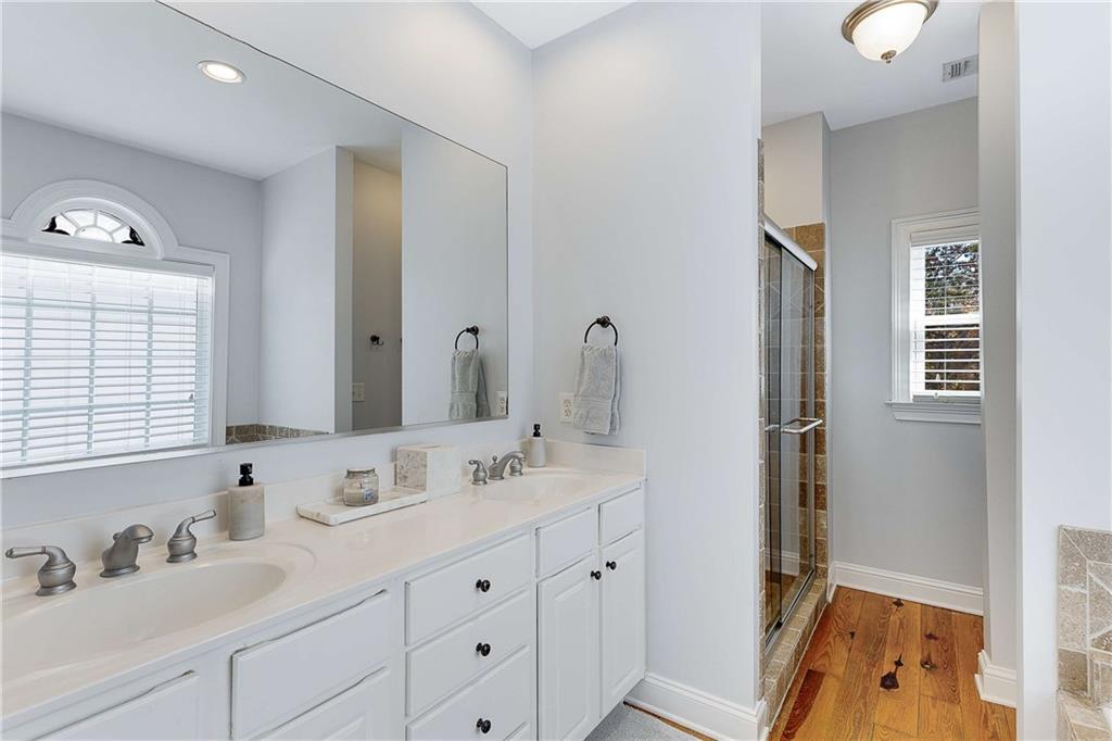 Lynwood - Residential