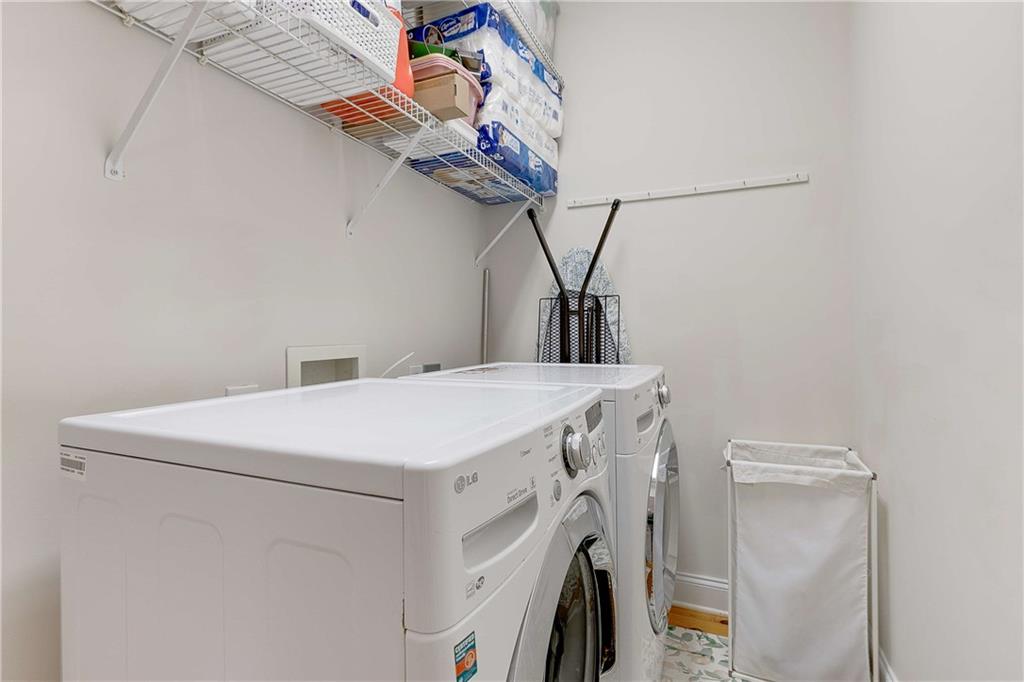 Lynwood - Residential