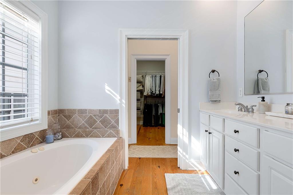 Lynwood - Residential