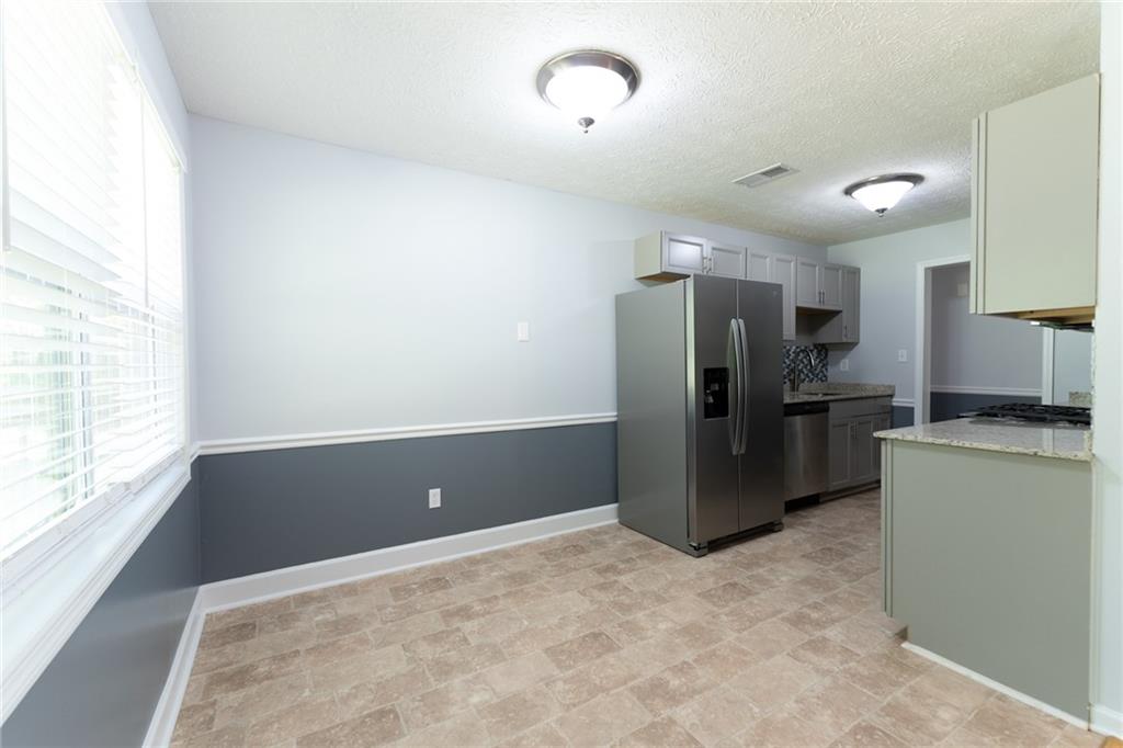530 Bell Road, Conyers, Georgia image 6