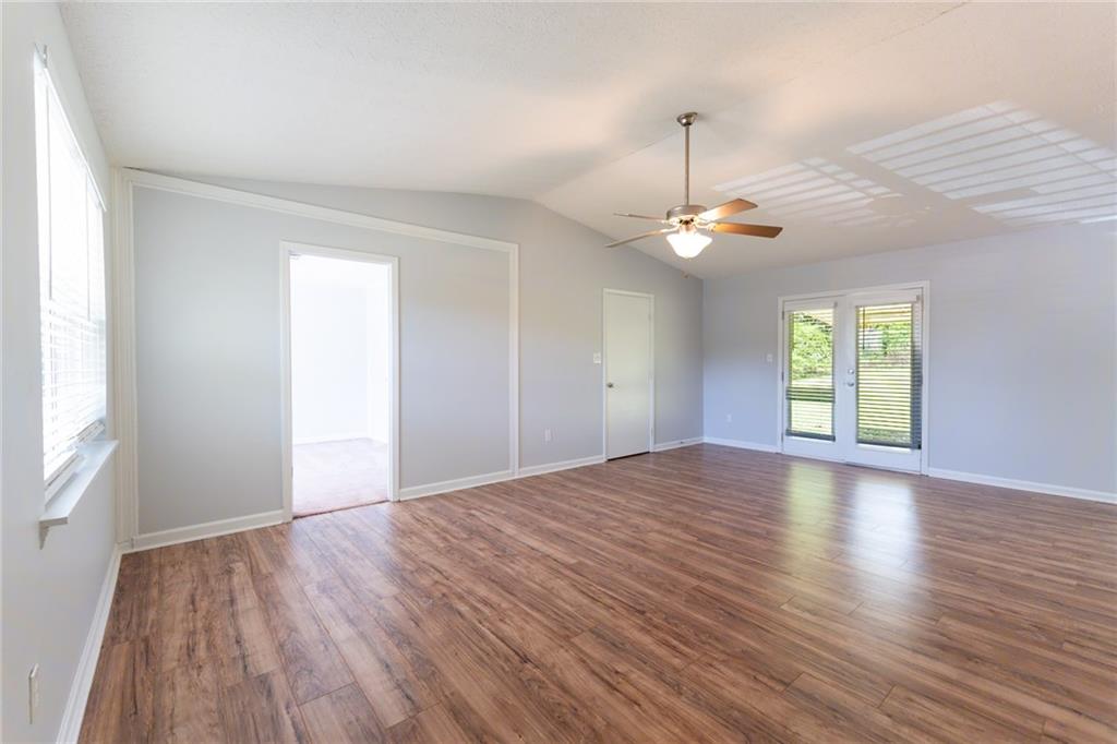 530 Bell Road, Conyers, Georgia image 4