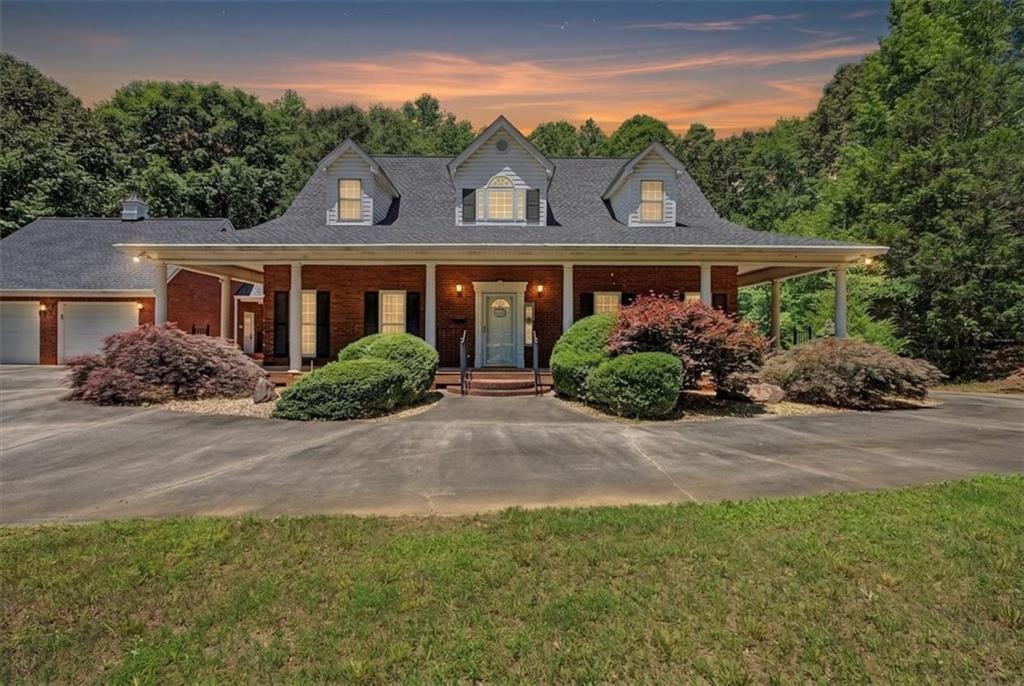 1136 Cole Lake Rd
