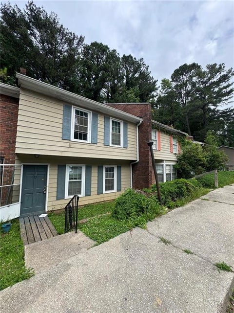 Condo For Sale - 5140 High Point Road #21<br/> Union City, GA 30291