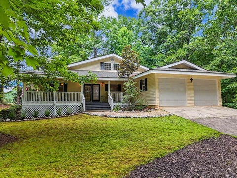 Homes For Sale - 207 Raindance Lane<br/> Clayton, GA 30525