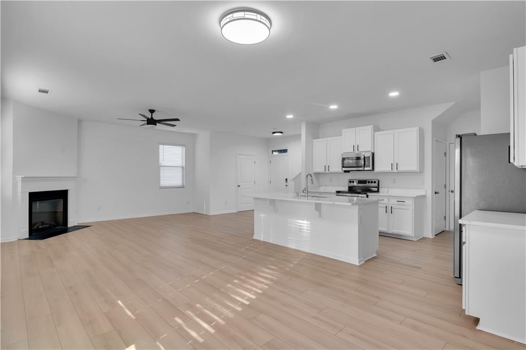 418 Lake Ridge Lane