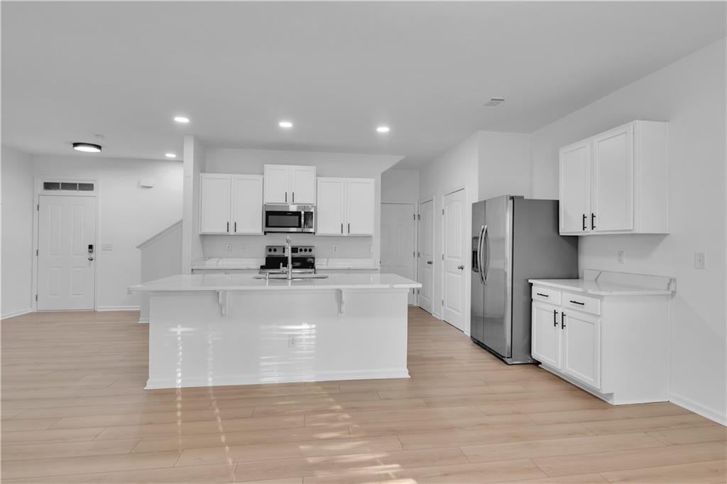 418 Lake Ridge Lane