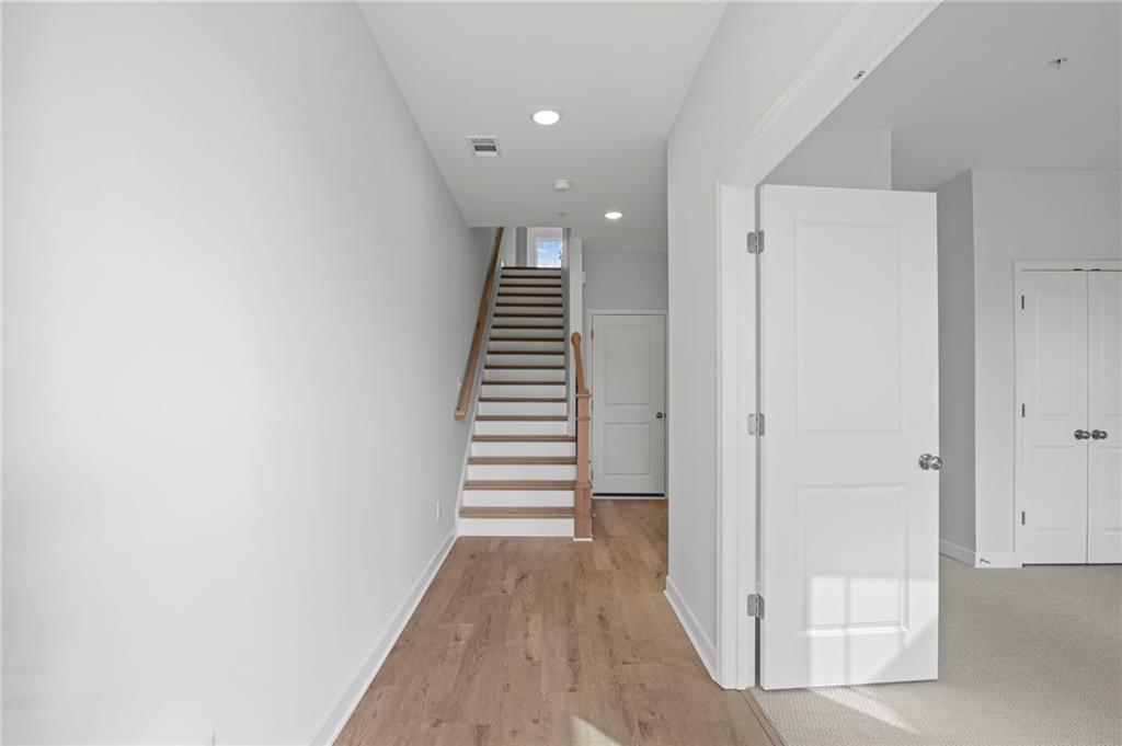 204 Village Overlook J2