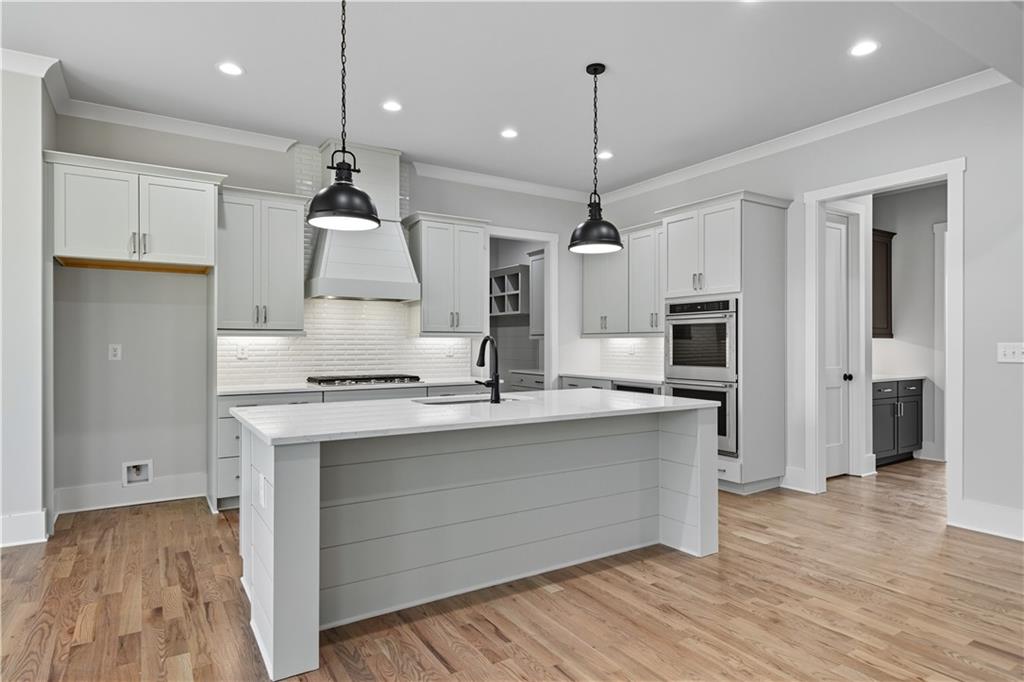 SUGAR PIKE ESTATES - Residential