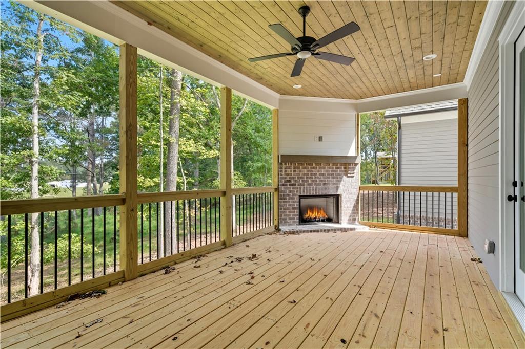 SUGAR PIKE ESTATES - Residential