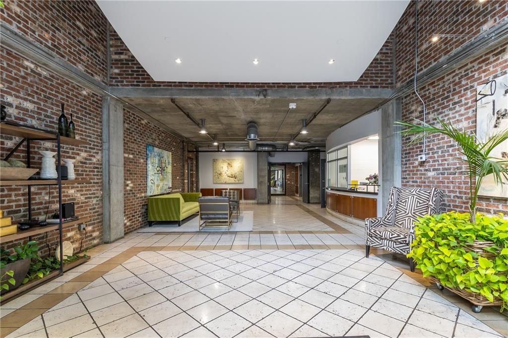 3180 Mathieson Drive NE 1010