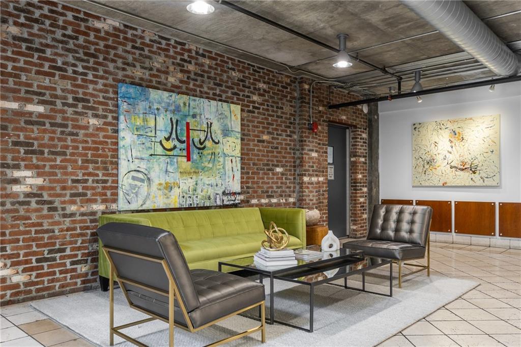 3180 Mathieson Drive NE 1010