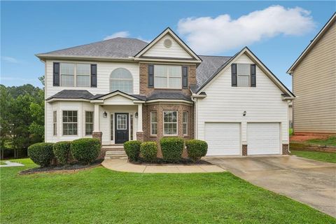 Homes For Sale - 9232 Overlook Drive<br/> Jonesboro, GA 30238