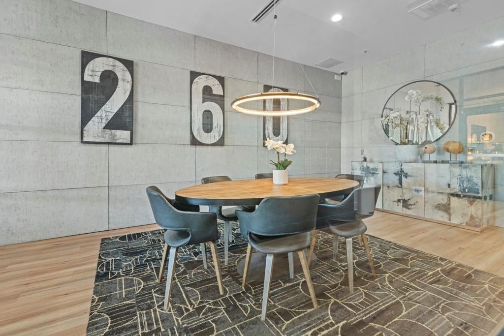 260 18th Street NW 10320