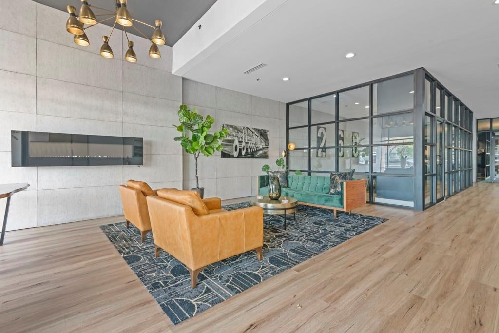 260 18th Street NW 10320