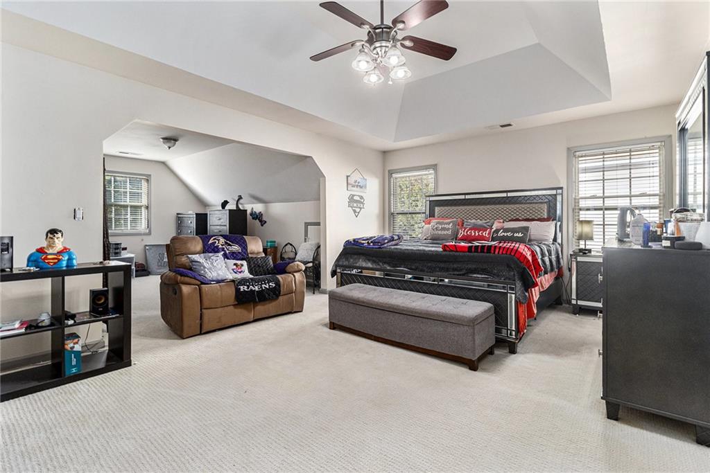 Wellesley - Residential
