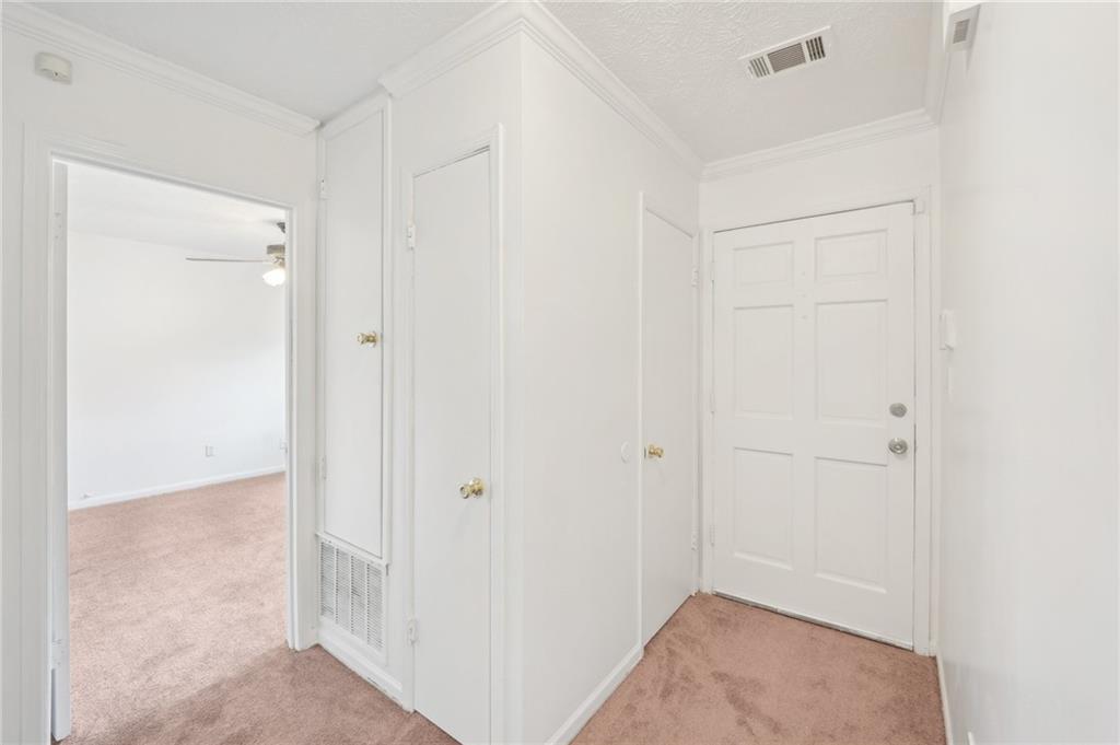 742 Redland Drive, Jonesboro, Georgia image 10