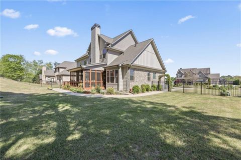 A home in Hoschton