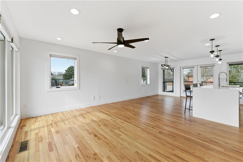 280 Martha Avenue NE