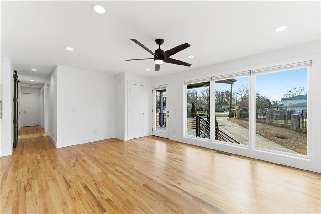 280 Martha Avenue NE