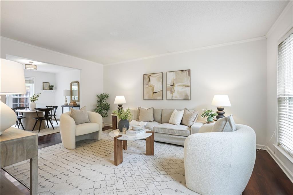 25 Independence Place NW