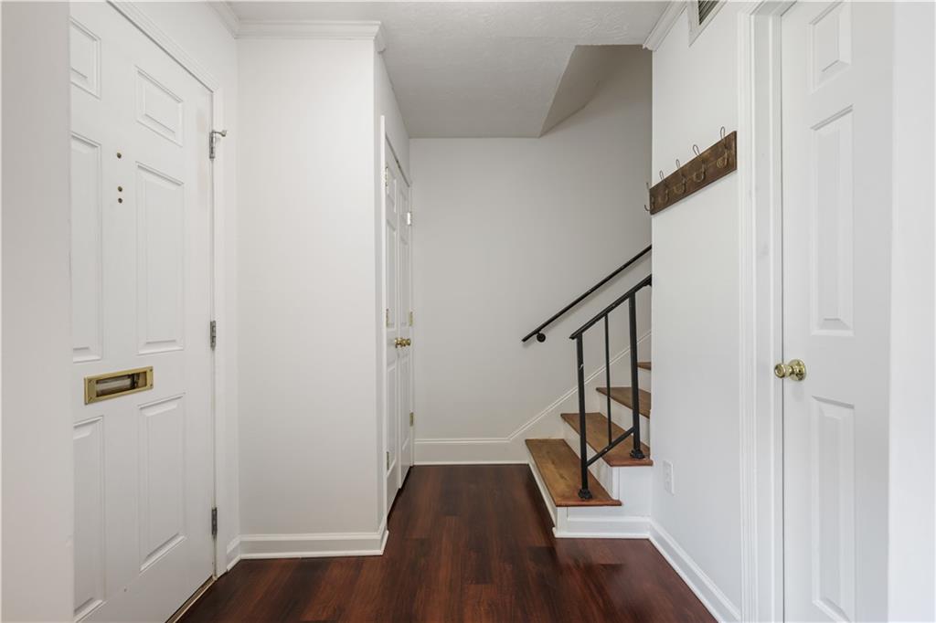 25 Independence Place NW